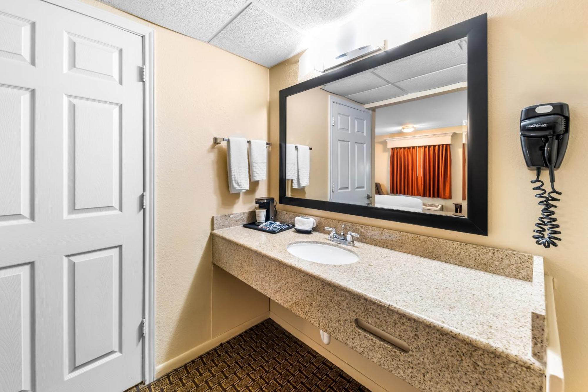Best Western Markita Inn Durant Extérieur photo